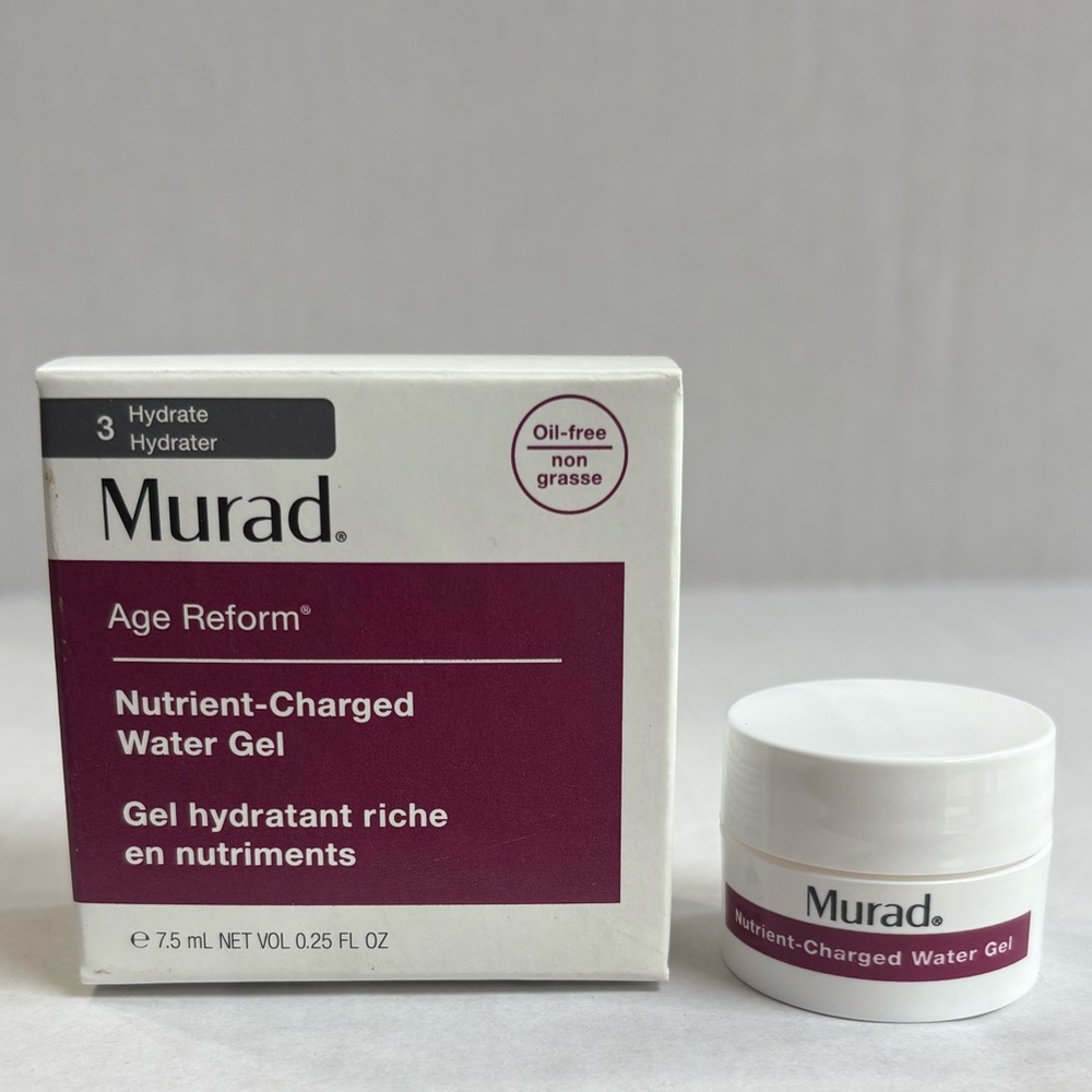 Murad
 
Nutrient-Charged Water Gel